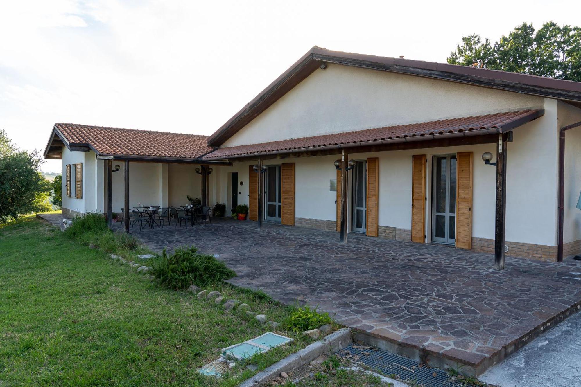 B&B La Figuretta Iesi Ngoại thất bức ảnh